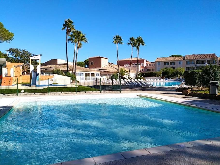 Ideal Saint Raphael Piscine Clim Parking Saint-Raphael (Var) Exterior foto