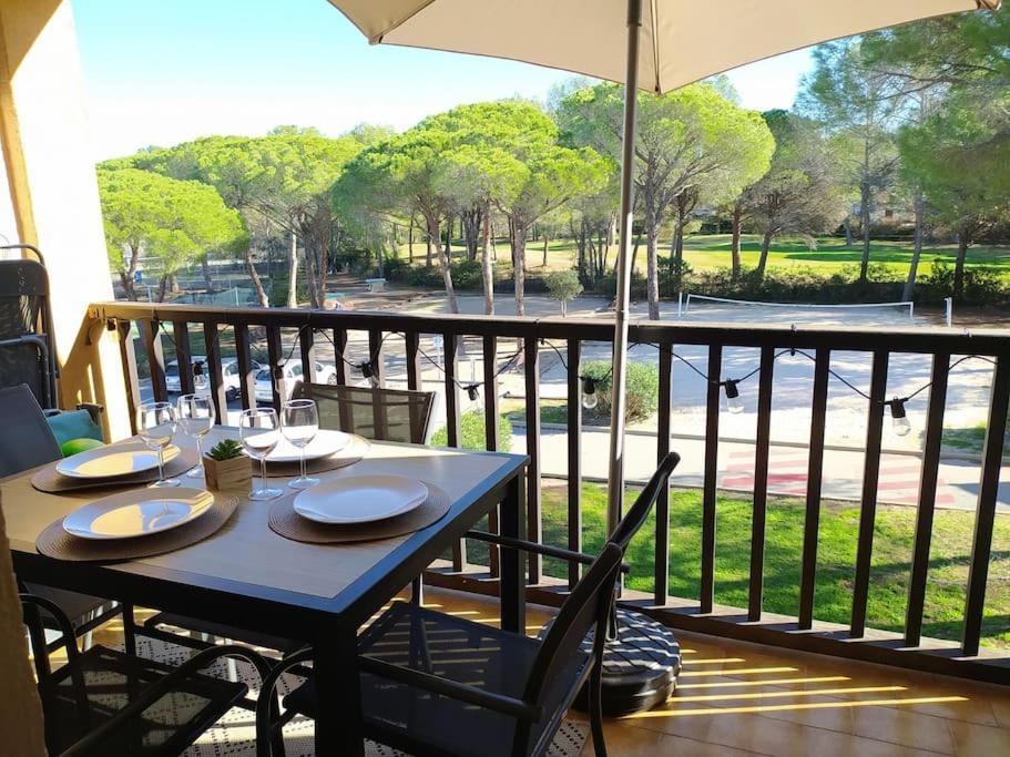 Ideal Saint Raphael Piscine Clim Parking Saint-Raphael (Var) Exterior foto