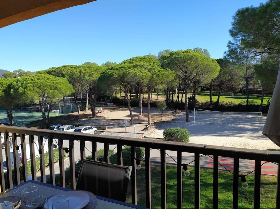 Ideal Saint Raphael Piscine Clim Parking Saint-Raphael (Var) Exterior foto